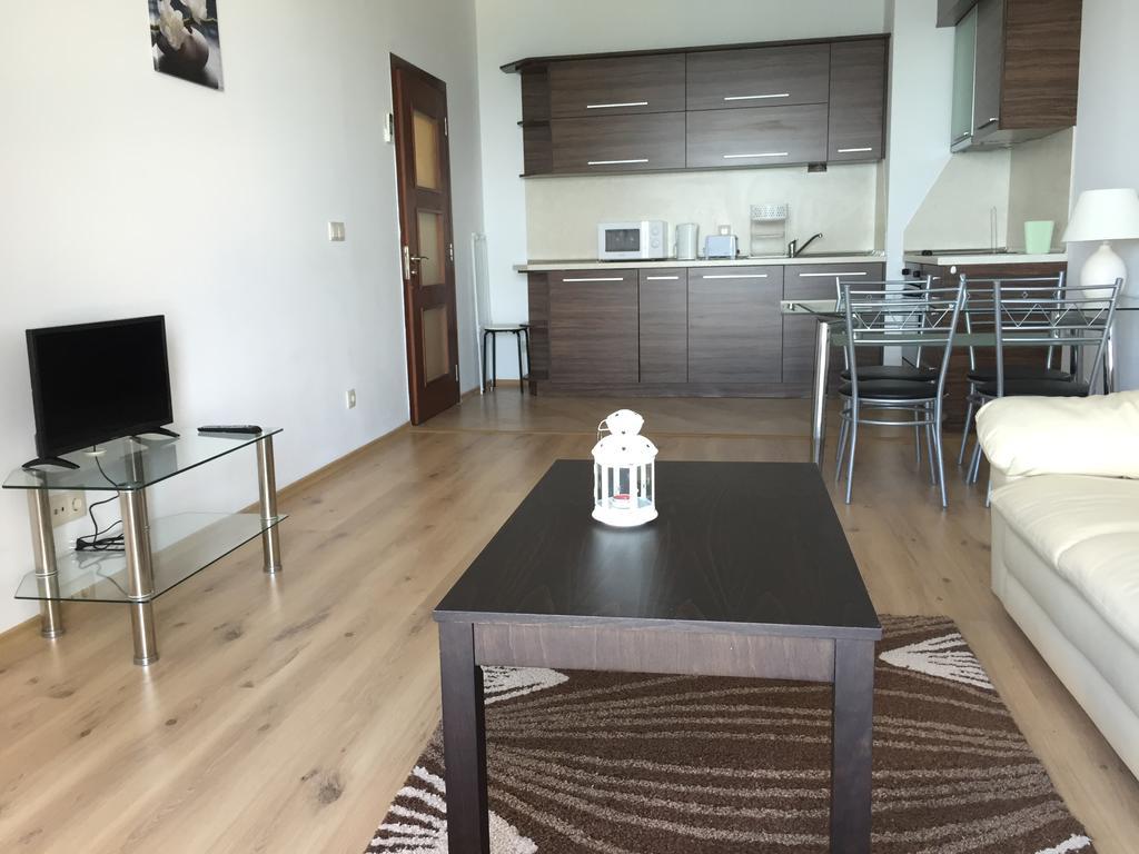Psb Cabacum Beach Apartments โกลเดน แซนส์ ภายนอก รูปภาพ